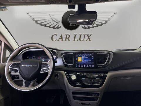 2018 Chrysler Pacifica Hybrid Limited