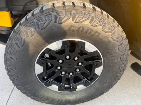 2003 HUMMER H2