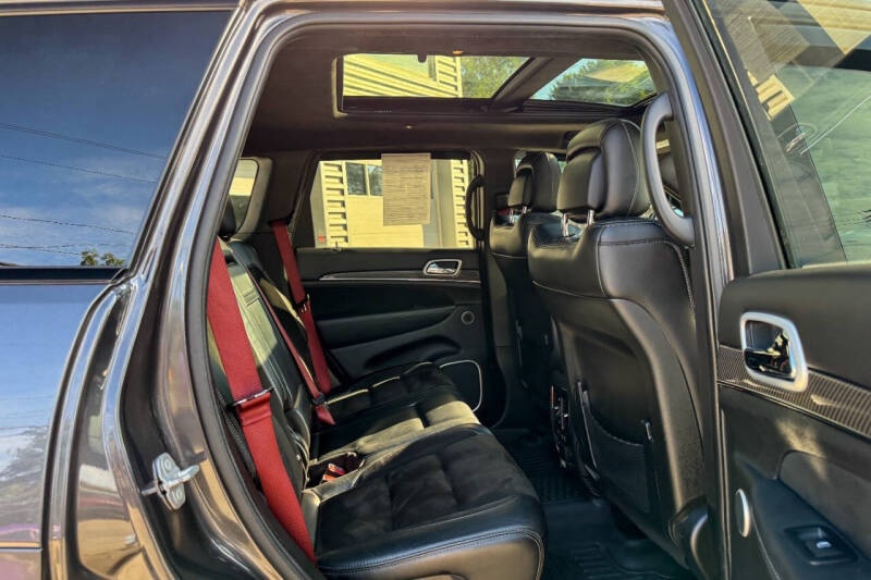 2021 Jeep Grand Cherokee SRT