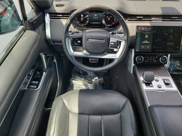 2023 Land Rover Range Rover P530 SE