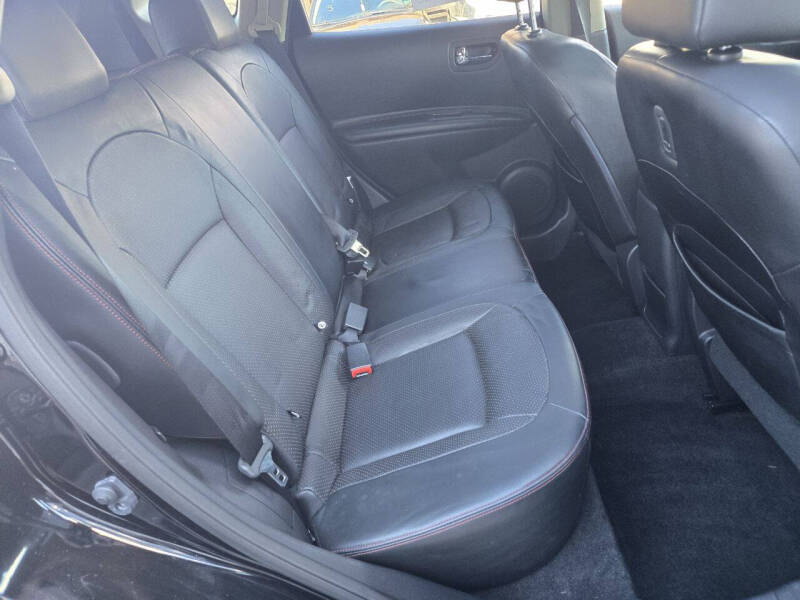 2012 Nissan Rogue SV w/SL Package