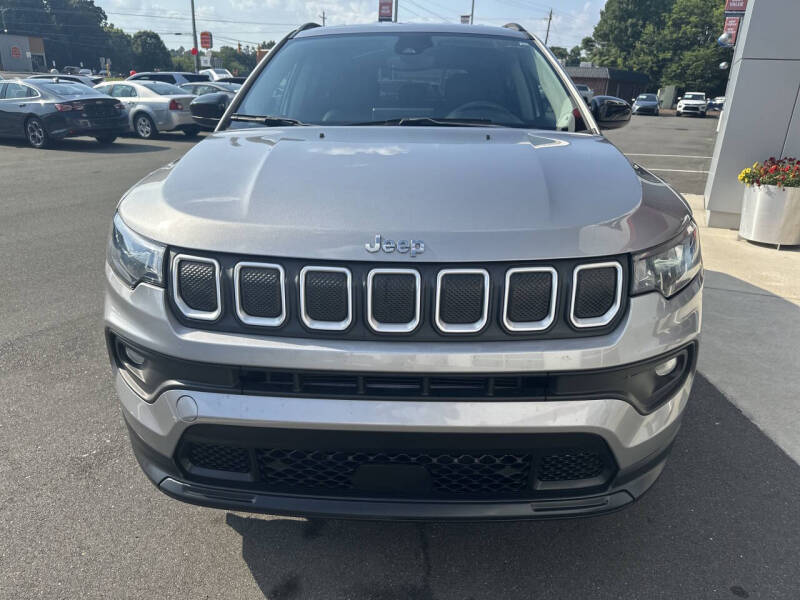 2022 Jeep Compass Latitude Lux