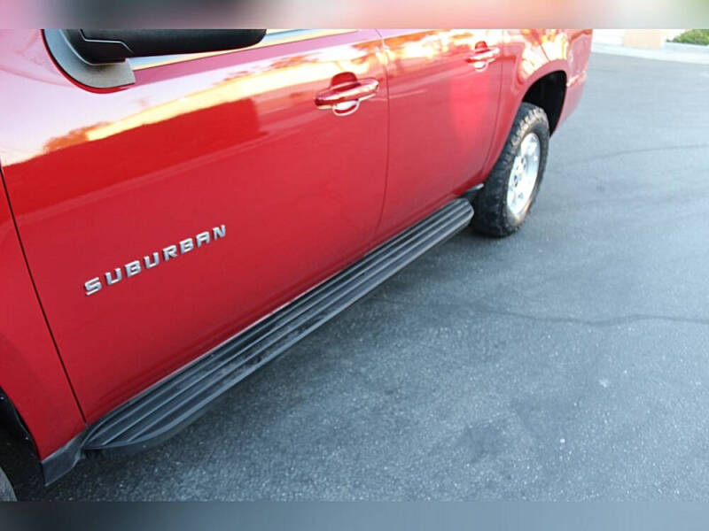 2013 Chevrolet Suburban LT