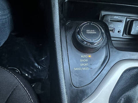 2015 Jeep Cherokee Sport