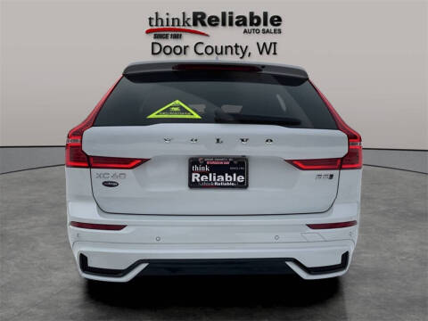 2025 Volvo XC60 B5 Plus Dark Theme