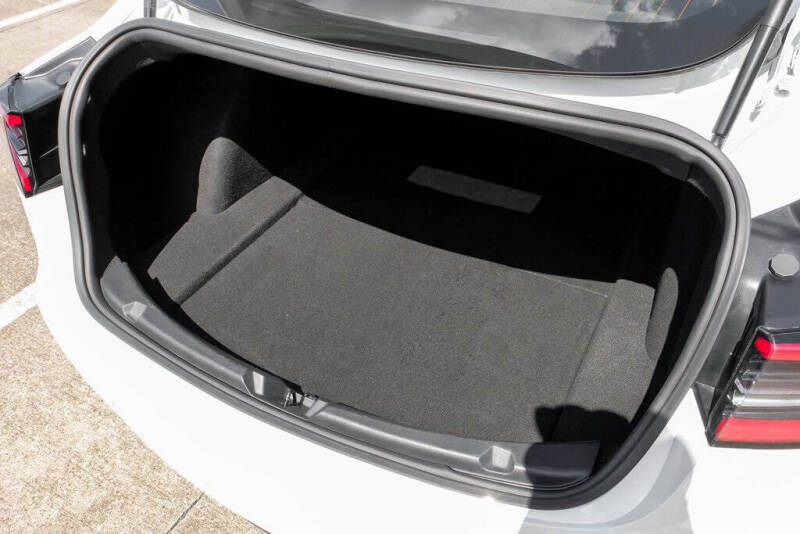 2018 Tesla Model 3 Performance