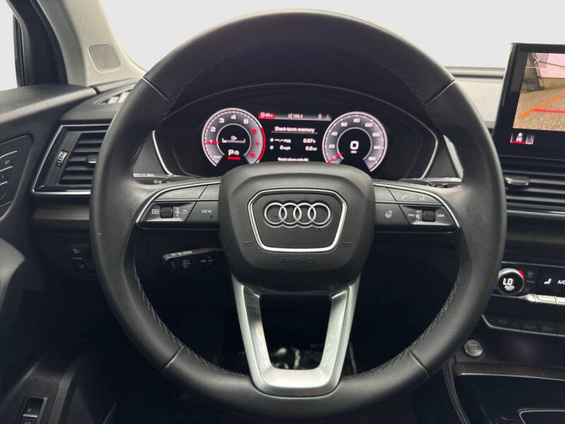 2023 Audi Q5 quattro Premium Plus 40 TFSI