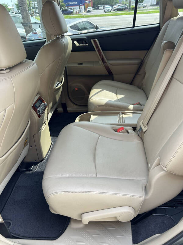 2013 Toyota Highlander Limited