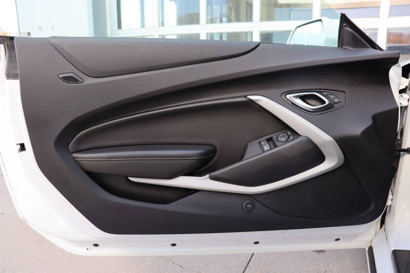 2021 Chevrolet Camaro LT