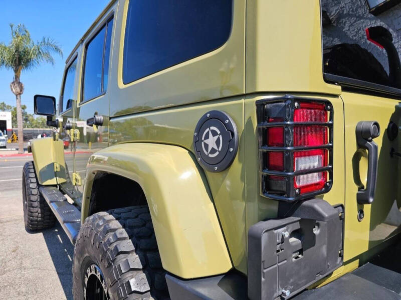 2013 Jeep Wrangler Unlimited Sahara