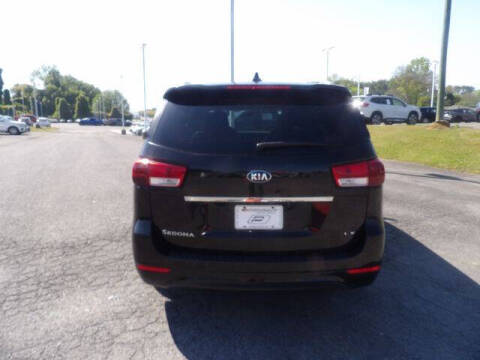 2017 Kia Sedona LX