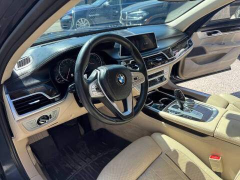 2016 BMW 7 Series 750i