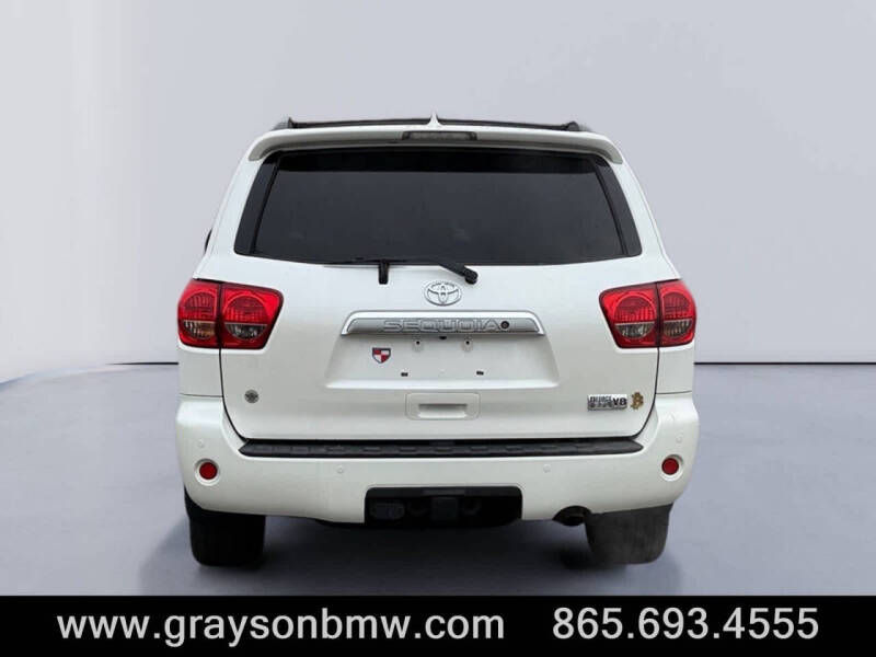 2016 Toyota Sequoia Platinum