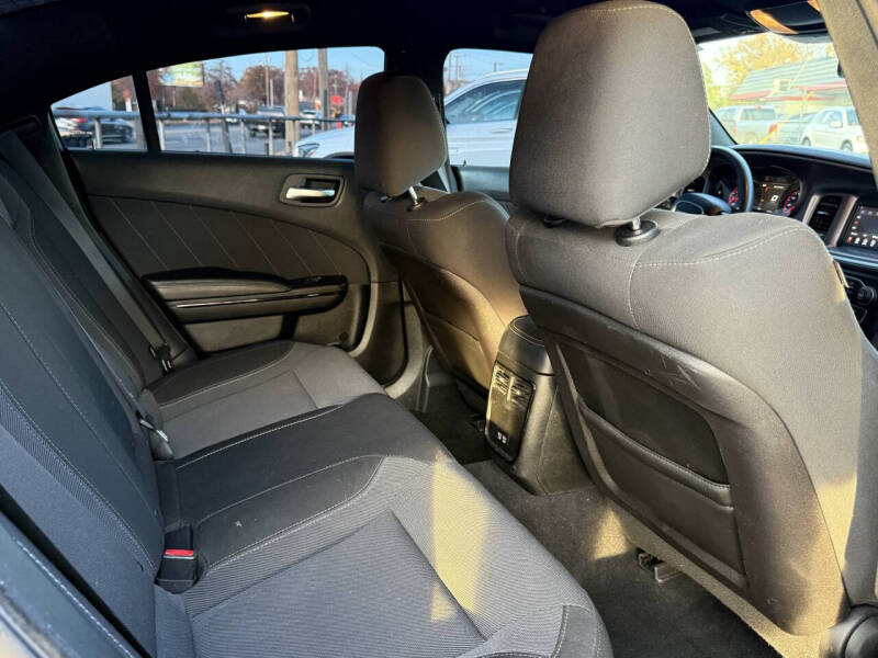 2019 Dodge Charger SXT