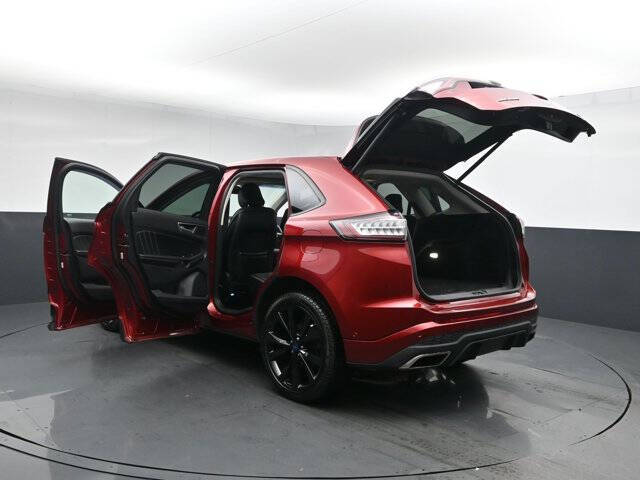 2016 Ford Edge Sport