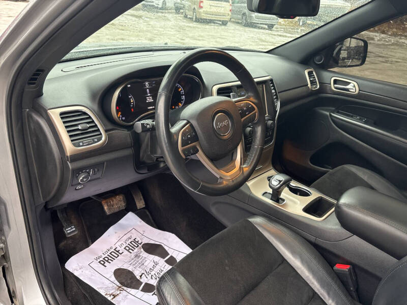 2015 Jeep Grand Cherokee Laredo