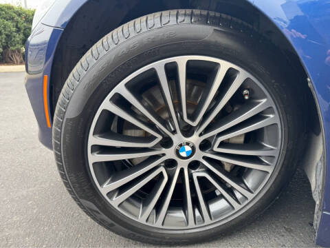 2019 BMW 5 Series 530i