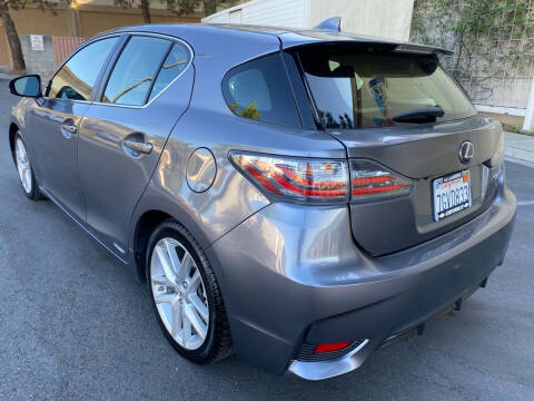 2015 Lexus CT 200h