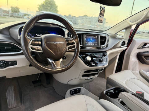 2019 Chrysler Pacifica Touring L