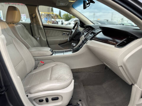 2011 Ford Taurus Limited