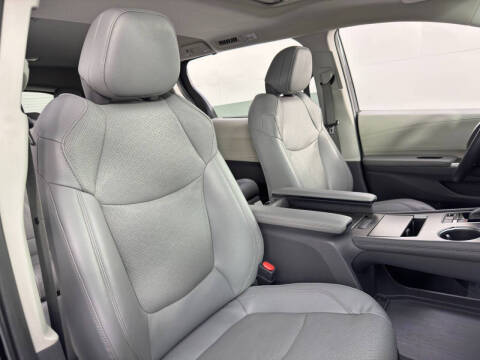 2022 Toyota Sienna Limited 7-Passenger