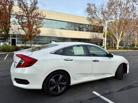 2018 Honda Civic Touring