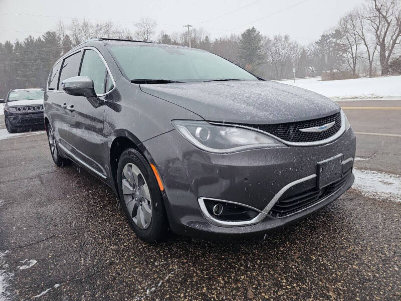 2018 Chrysler Pacifica Hybrid Limited