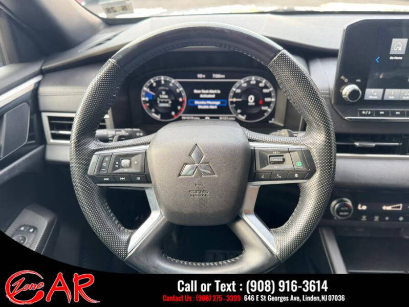 2023 Mitsubishi Outlander SE Special Edition