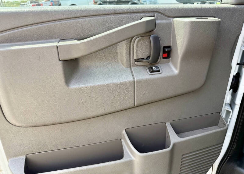 2018 Chevrolet Express 2500