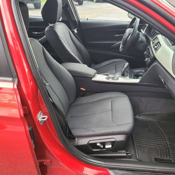 2018 BMW 3 Series 320i xDrive