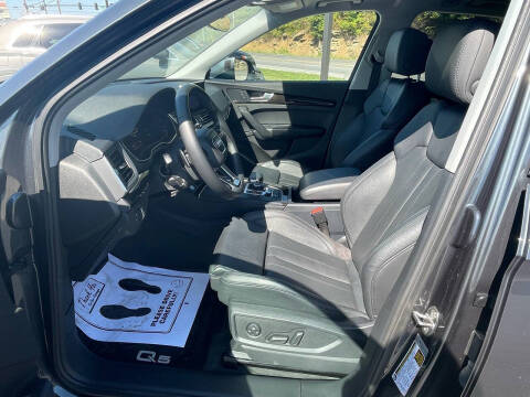 2018 Audi Q5 2.0T quattro Premium Plus