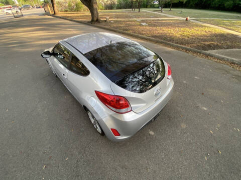 2017 Hyundai Veloster