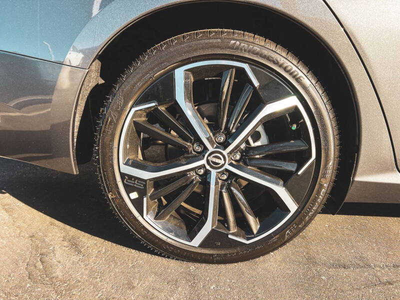 2025 Nissan Altima 2.5 SR