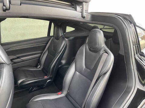 2022 Tesla Model X Plaid