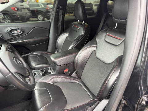 2019 Jeep Cherokee Trailhawk