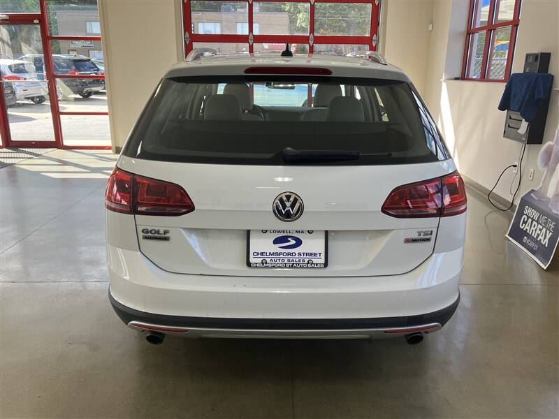 2017 Volkswagen Golf Alltrack