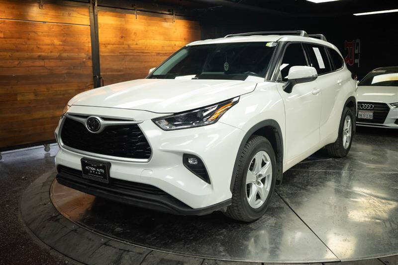 2021 Toyota Highlander LE