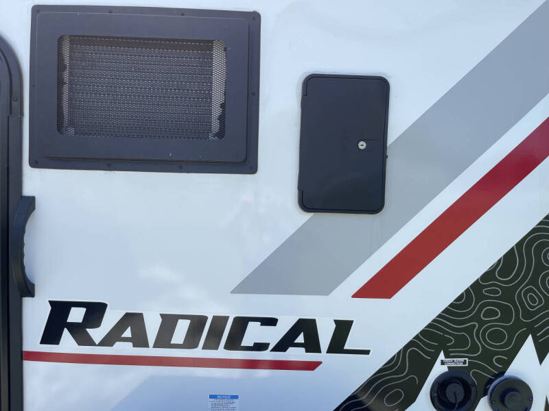 2025 Bontrager Outdoors Radical