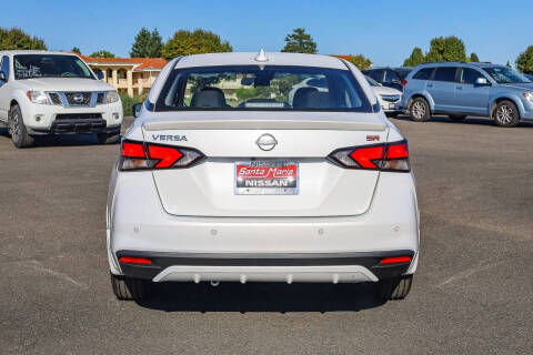 2025 Nissan Versa SR