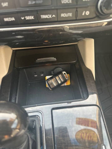 2015 Kia Cadenza Premium