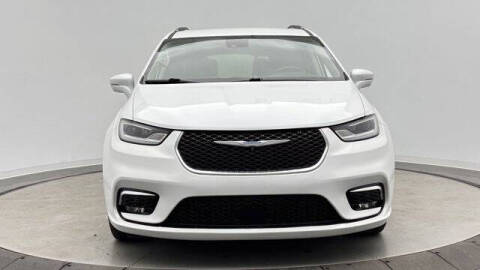 2021 Chrysler Pacifica Hybrid Touring L