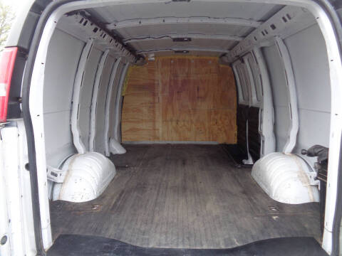 2017 Chevrolet Express 2500
