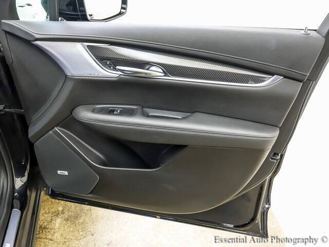 2024 Cadillac XT6 Sport