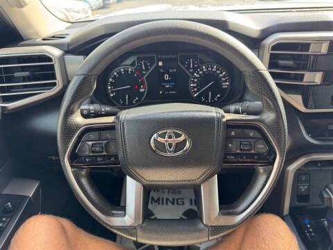2024 Toyota Tundra SR5