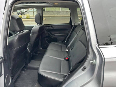 2014 Subaru Forester 2.0XT Touring