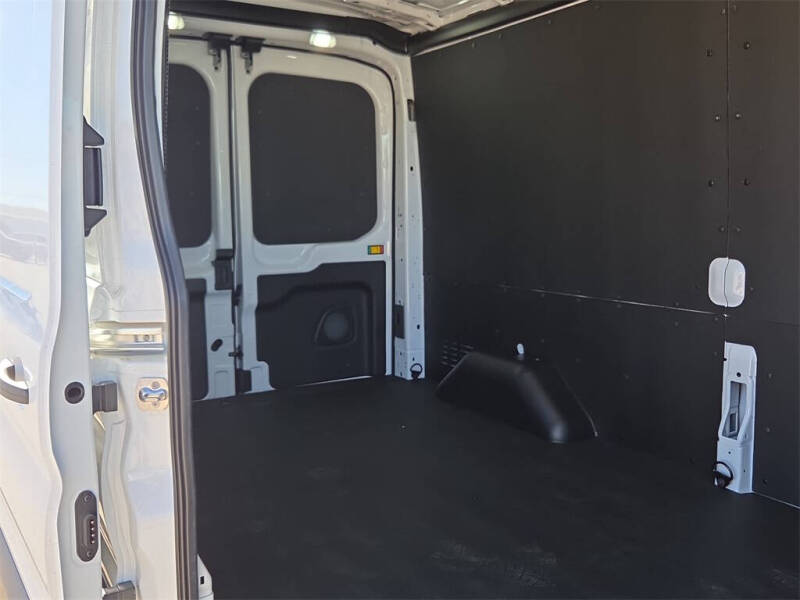 2026 Ford Transit 250