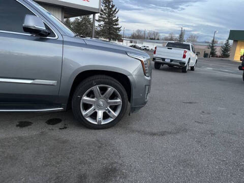 2019 Cadillac Escalade ESV Luxury