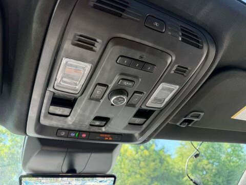 2024 Cadillac Escalade ESV Premium Luxury