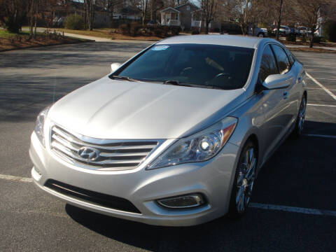 2013 Hyundai Azera for sale at Uniworld Auto Sales LLC. in Greensboro NC