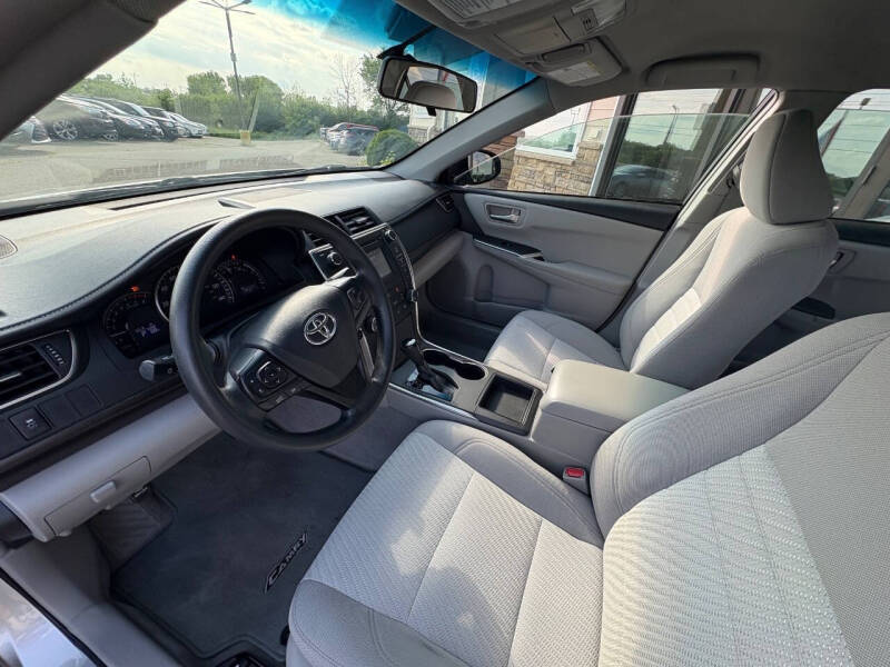 2015 Toyota Camry LE